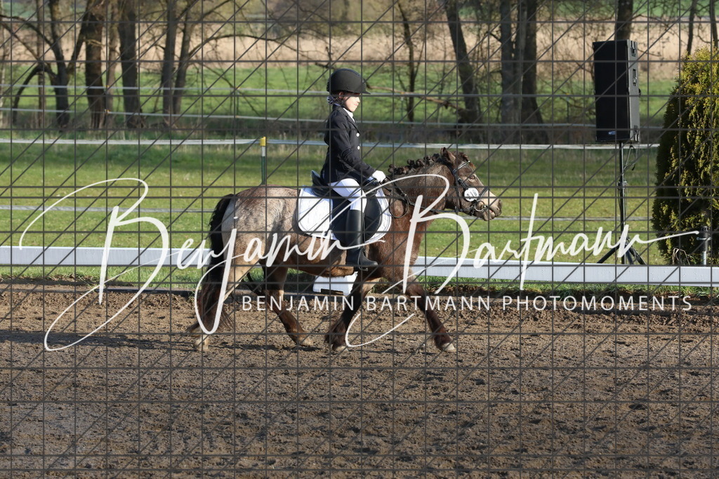 AZ2A2432 | Benjamin Bartmann Photomoments