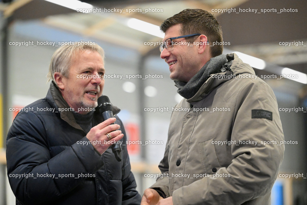 Eishallen Eröffnung Eberstein | Sport Presse Klub Kärnten Marijan VELIK, Landeshauptmann Stellvertreter Martin Gruber, Eishallen Eröffnung Eberstein, Eishallen Eröffnung Eberstein am 07.12.2024 in Eberstein (Halle Eberstein), Austria, (Photo by Bernd Stefan)
