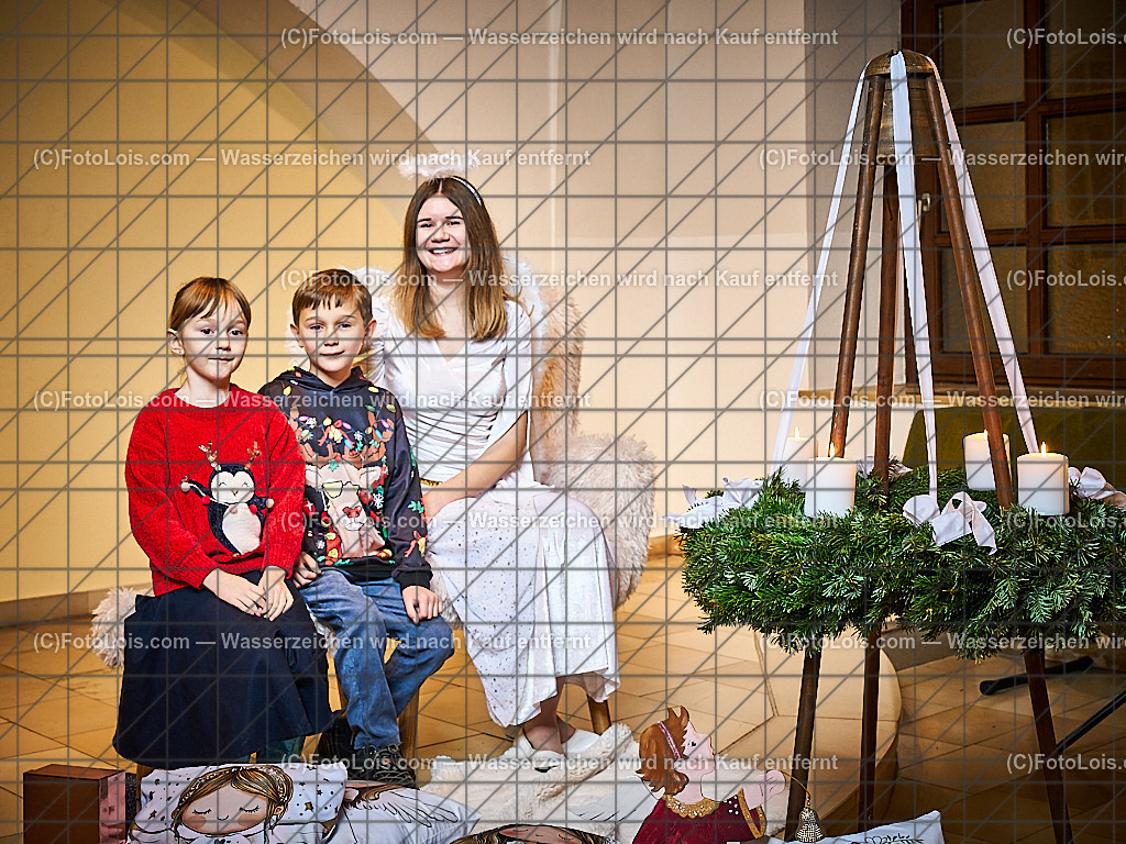 7836_Christkind_Sternenhaus | Hochzeitsfotograf mit dem Blick für´s Wesentliche, Firmung, Erstkommunion, Firmenfeiern, Sportfotoservice, Reproduktionen, Konzertfotografie, Pressefotografie, Luftbildfotografie, Innenarchitektur, Werbefotografie, Sponsoren-Livebildfotografie.