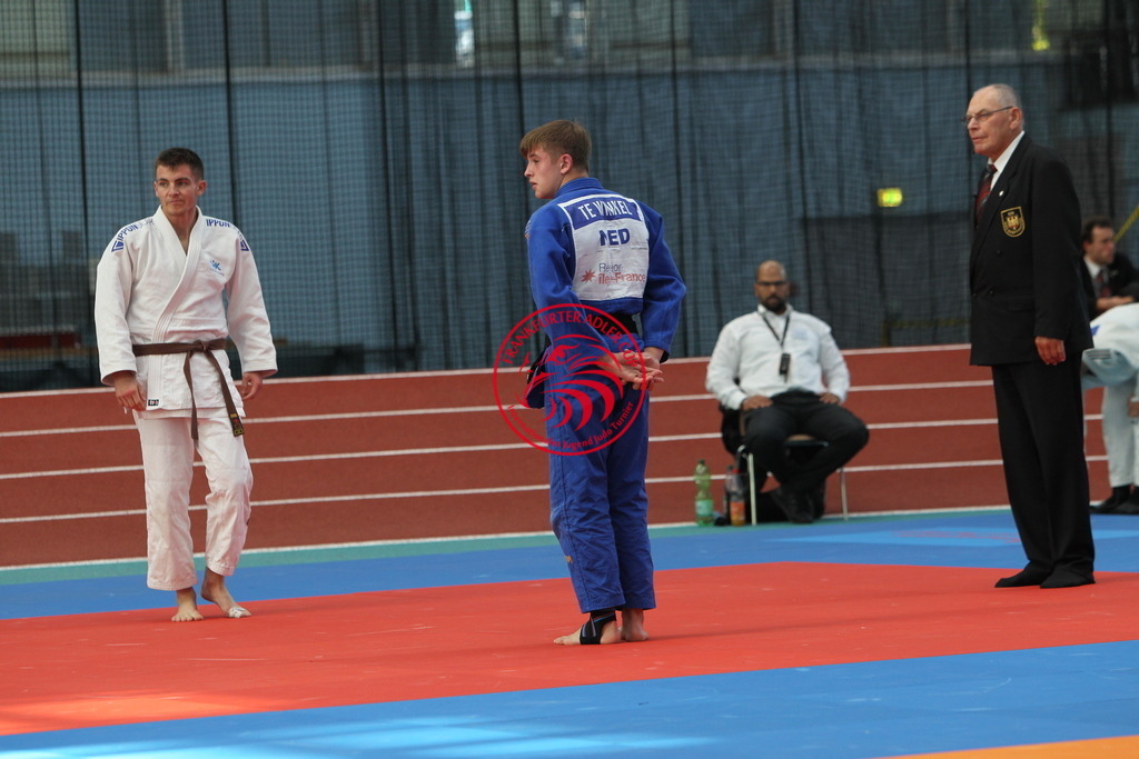 JT6F0281 | Fotos vom Adler Cup - Pictures from Adler Cup

Hier findet Ihr alle Eindrücke und großen Momente der Adler Cup Wochenenden. Here you will find all impressions and great moments of the Adler Cup weekends. - Realisiert mit Pictrs.com