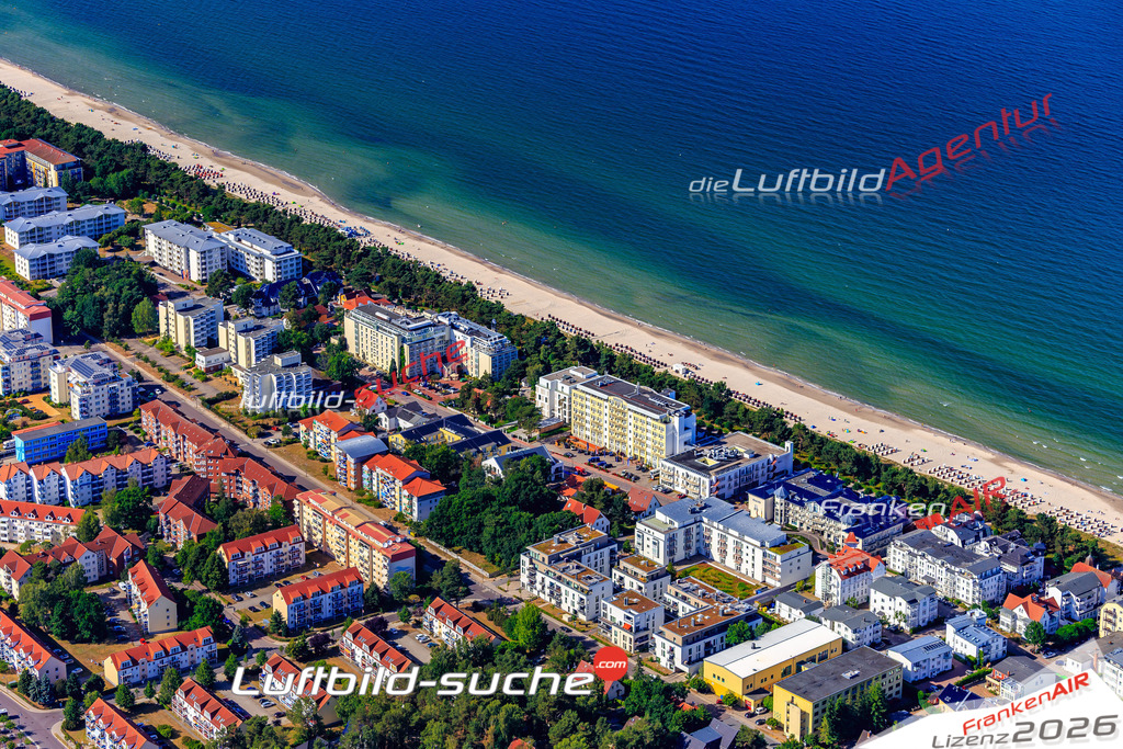 Die Luftbildaufnahme Strand - Binz wurde 2018 mittels Flugzeug (keine Drohne) erstellt. Perfekte Schärfe und Druck- Auflösung- Garantiert!