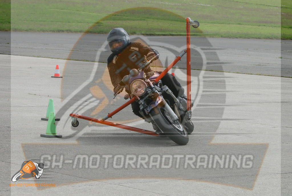 IMG_2089 | gh-motorradtraining-foto.de - Realisiert mit Pictrs.com