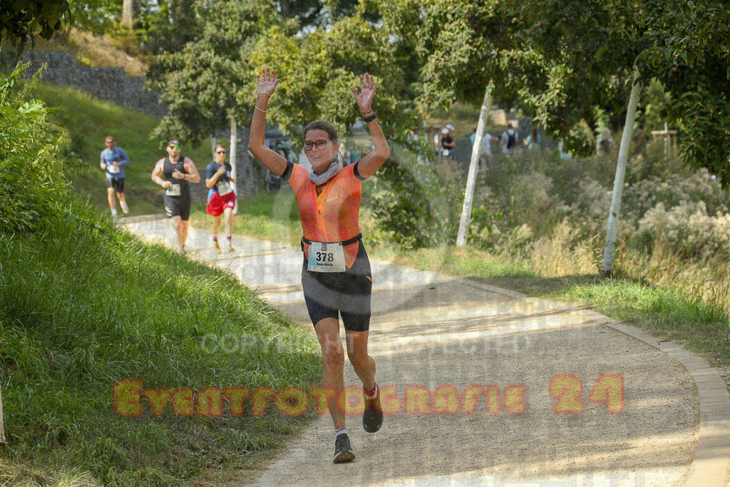 250824_1458_EX1_8215 | Sportfotografie im Rhein-Sieg Kreis, Köln, Bonn, NRW, Rheinland Pfalz, Hessen, etc. Unser Tätigkeitsfeld umfasst den Laufsport vom Volkslauf über den Marathon, Duathlon, Triathon bis zum Ultralauf wie Kölnpfad Ultra oder Schindertrail.