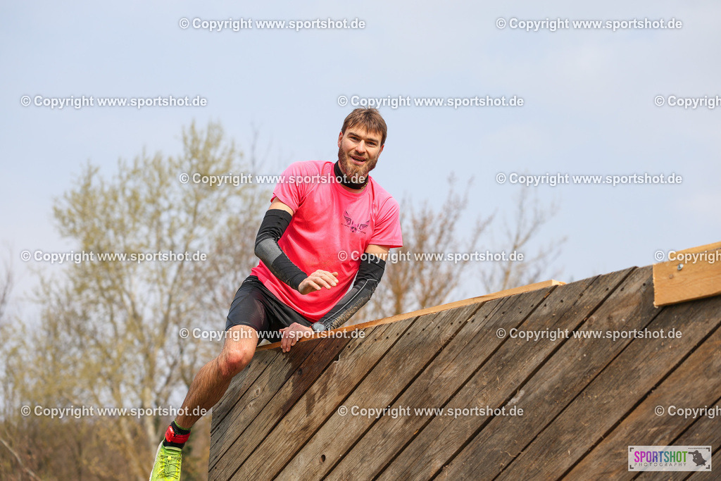 LUR_3164 | Celtic Warrior Dirth Run #celticwarriordirtrun #ocr #kidsrace #celtinis #sprint #wallhalla #dirtrun #donnerskirchen#celticwarriordirtruniscoming #celticwarrior #allout #battle #endurance #ultra #celticwarriorultra #yourpictrs #sportshot_your_pictrs