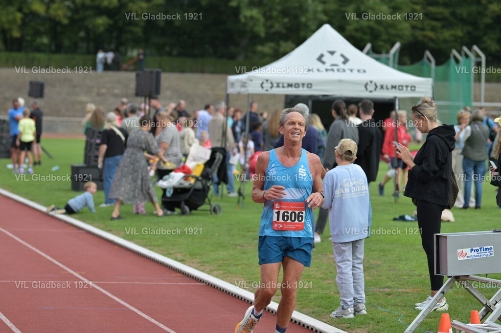 2026-08-23_Sparkassenlauf_HM_KH_00546 | Die Fotografen - Realisiert mit Pictrs.com