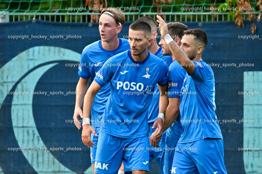 KAC 1909 vs. SAK | Jubel SAK Mannschaft, #7 Hrvoje Jakovljevic SAK, #5 Jakob Geister SAK, #10 Yosifov Svetlozar Angelov SAK, KAC 1909 vs. SAK, KAC 1909 vs. SAK am 06.09.2024 in Klagenfurt (Sportplatz KAC), Austria, (Photo by Bernd Stefan)