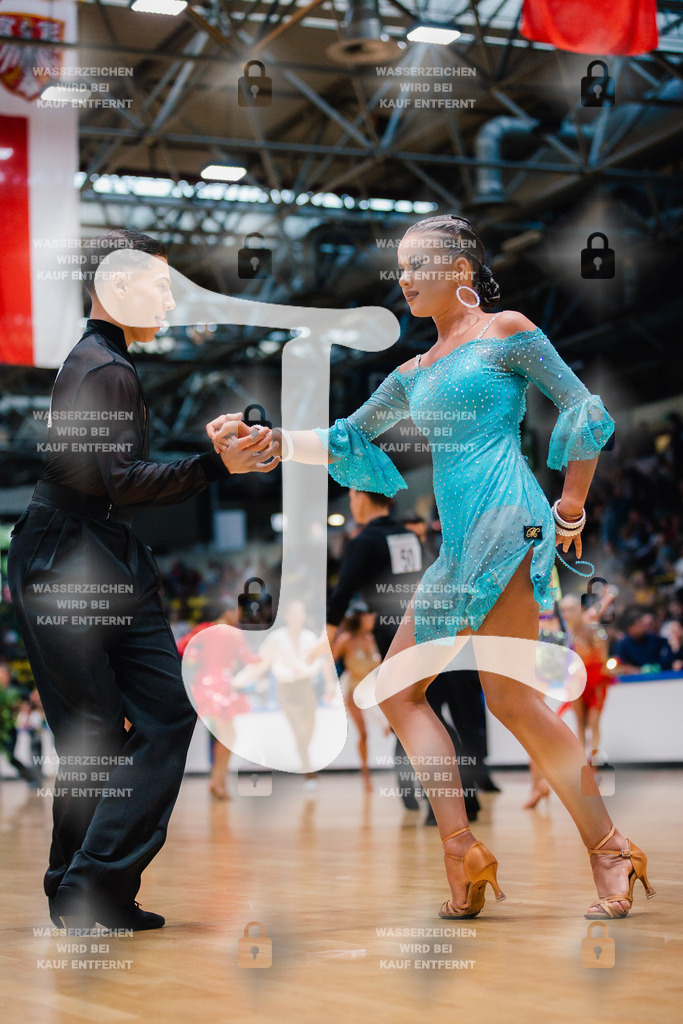 Hessen Tanzt WDSF Open Youth Latin 26th (44) Marcel Kunke _ Elvira Sofia Frunz (Schwarz-Weiß-Club Pforzheim)-2025-05-17-1067 | Webshop for digital downloads and prints of dance sport, event & show photographer Julian Link - Realisiert mit Pictrs.com