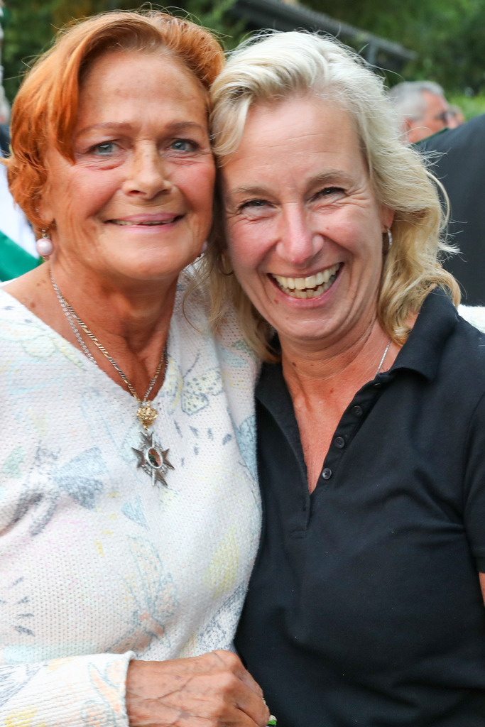 top-top.de-250627-115 | Foto, Video, Fotografie, Videografie, Fotobox, DJ, Discjockey, Musik, Musikbox, Veranstaltung, Photobooth, Amazon, Ebay, Buchtipp, Bestseller, Autor, Verlag, Buch, Wesel, Hamminkeln, NRW, Dinslaken, Rees, Drohne, Hochzeit, Party, Fotobox, Wesel, Fotograf