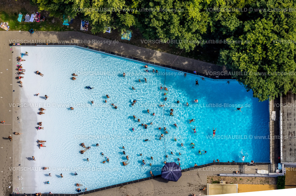 Oberhausen220800519 | Luftbild, Revierpark Vonderort, Vonderort Freibad, Schwimmbad und Badegäste, Osterfeld, Oberhausen, Ruhrgebiet, Nordrhein-Westfalen, Deutschland
