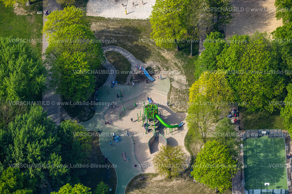Herne240500128 | Luftbild, Kinderspielplatz mit Sandkasten und Klettergerüst im Gysenbergpark Revierpark, Börnig, Herne, Ruhrgebiet, Nordrhein-Westfalen, Deutschland