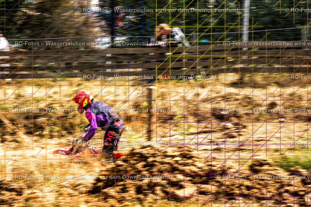 Sechshelden 2026 Sonntag  -1314 | Sportfotografie von RO-Fotos: Motorsport, Motocross, Enduro, Laufveranstaltungen und Triathlon. Professionelle Fotos von Sportlern und Events. - Realisiert mit Pictrs.com
