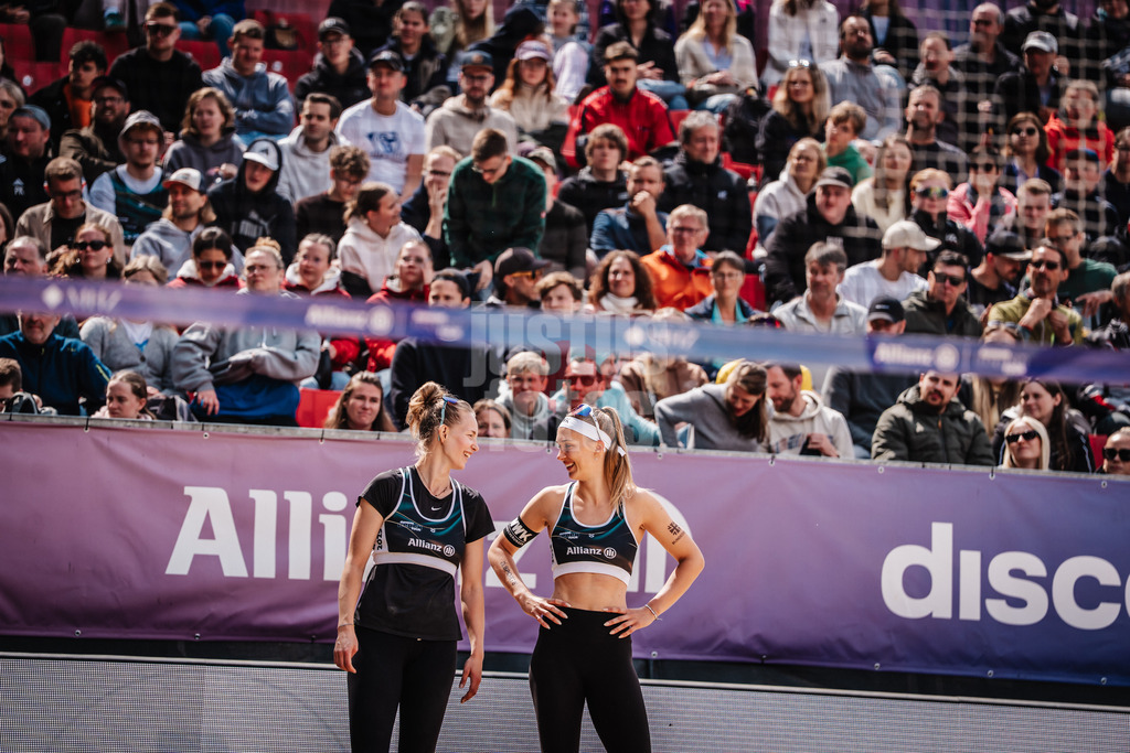 Beachvolleyball | Frauen | Allianz German Beach Tour 2025 | Tourstop Düsseldorf | 18.05.2025 | v.l. Tabea Schwarz und Sandra Ittlinger