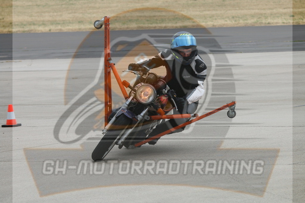 IMG_3303 | gh-motorradtraining-foto.de - Realisiert mit Pictrs.com