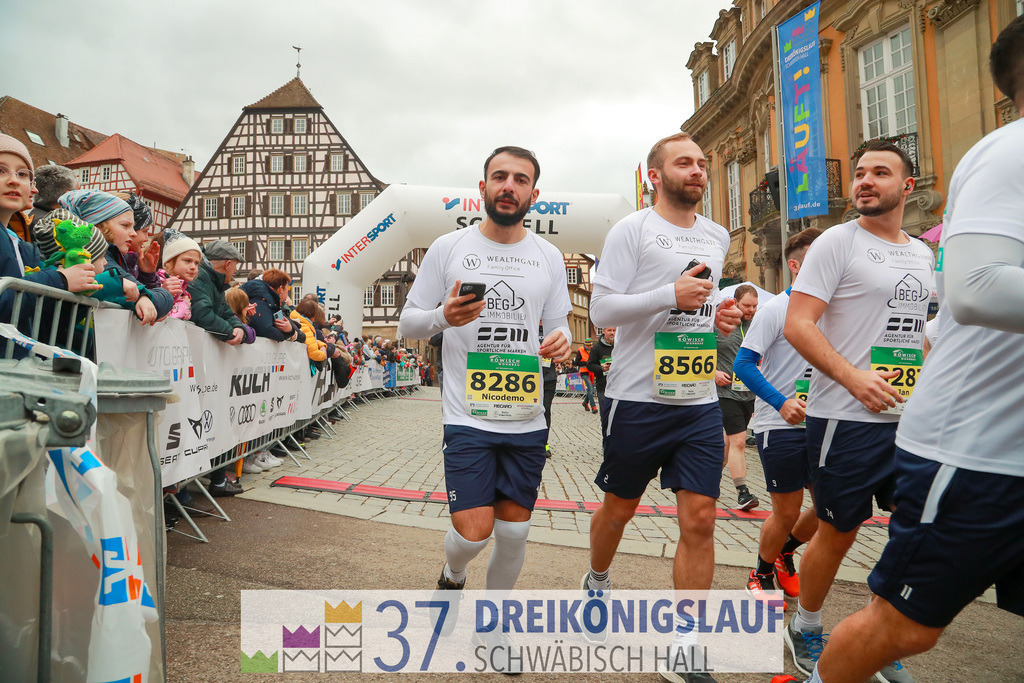 Roewisch Wohnbau Cup 5000m | 3 Koenigslauf 2023 - Realisiert mit Pictrs.com