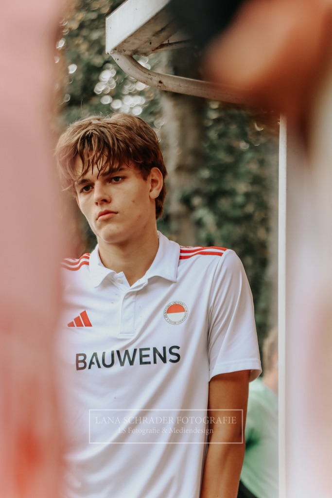 MU18_DM_ZWR_HF_RWK-KTHC_18.10.25_Köln (213 von 432) | lanaschraderfotografie - Realisiert mit Pictrs.com