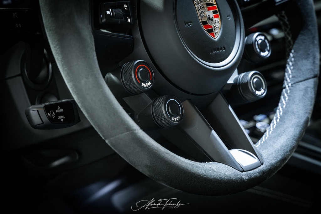 R6AT1023 _Alexander Tschuncky | Entdecken Sie die faszinierende Welt von Alexander Tschuncky Arts: Kreative Fotografie, atemberaubende Automobilkunst und hochwertiger Bilderdruck. Lassen Sie sich inspirieren! - Realisiert mit Pictrs.com