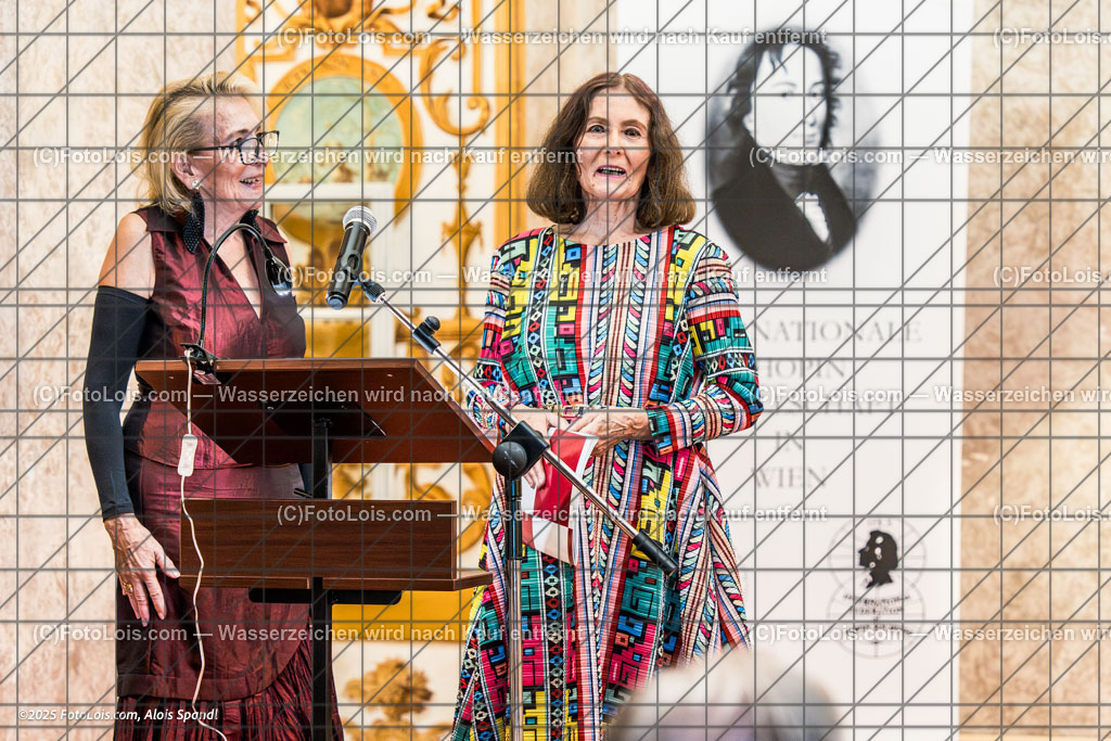 _ALP4177_Nocturno-Konzert_Niesielska-WiednerZajac | XLI. CHOPIN-Festival - Barockbibliothek, Sa 16. Aug. 2025, 20.00 Uhr, NOCTURNO - nächtliches Konzert bei Kerzenlicht, Frédéric Chopin und die Kämpfer für Frieden, Recht und Freiheit seiner Zeit. SolistInnen des Festivals: Yinqi Wang, Piotr Koscik, Anna Maria Niemiec - Violincello, Manfred Wagner Artzt, Clara Biermasz, Rachel Cheung, Natalia Rehling, Kamila Sacharzewska, Donka Angatscheva, Yves Henry. Moderation: Liliana Niesielska. Werke von Frédérik Chopin, Franz Liszt, Franz Schubert, Robert Schumann, Gabriel Fauré, Elisabeth Wiedner-Zajac u.a.