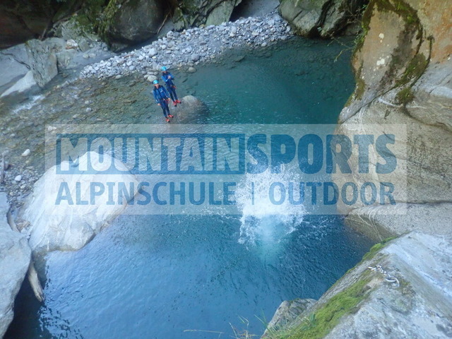 P9220039 | Bestelle die Bilder deines Berg- oder Wasser-Abenteuers mit Mountain Sports bequem von zu Hause aus direkt über unseren Online Fotoshop von pictrs.com. - Realisiert mit Pictrs.com