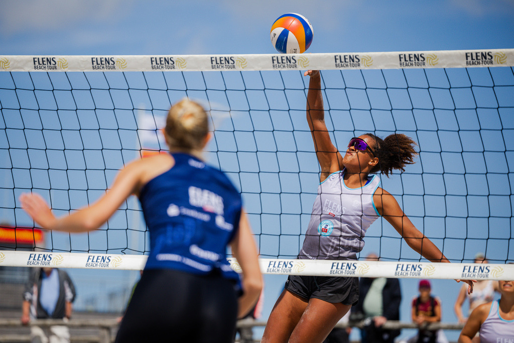 Beachvolleyball I Saison 2026 I FLENS Beach-Tour I 6. Turnier I Ostseebad Großenbrode | Jasper Lorenz Fotografie - Realisiert mit Pictrs.com