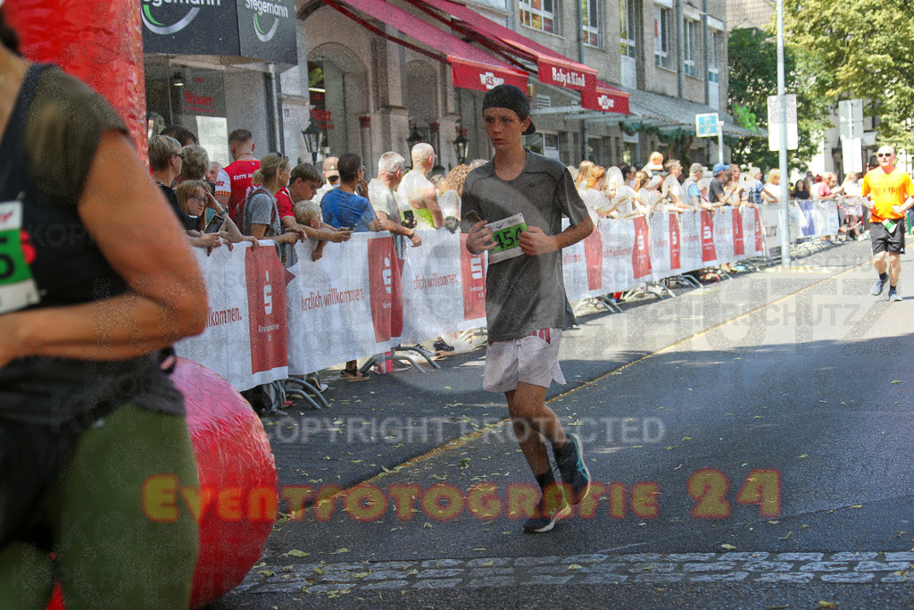 250621_1209_EX1_5084 | Sportfotografie im Rhein-Sieg Kreis, Köln, Bonn, NRW, Rheinland Pfalz, Hessen, etc. Unser Tätigkeitsfeld umfasst den Laufsport vom Volkslauf über den Marathon, Duathlon, Triathon bis zum Ultralauf wie Kölnpfad Ultra oder Schindertrail.