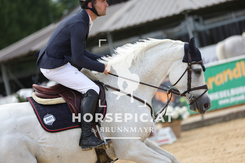 0P6A5608 | Willkommen bei Brunnmayr - Design & Fotografie – Ihrem Spezialisten für Reitturniere und Pferdeveranstaltungen in Oberösterreich, Salzburg und Bayern! Seit über 17 Jahren sind wir leidenschaftlich dabei.