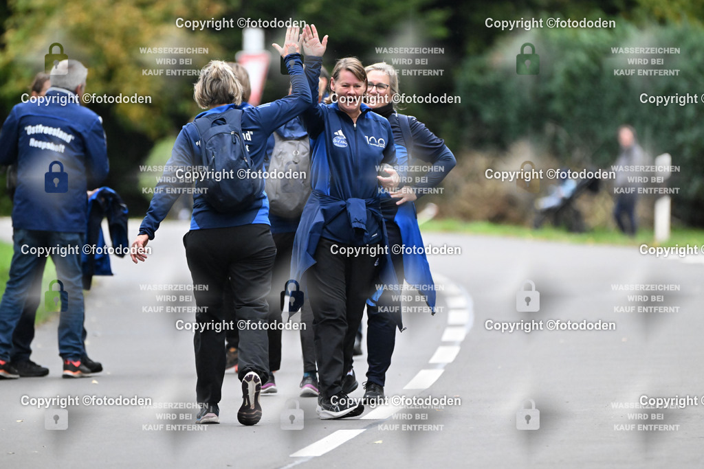 DSC_0773 | Margret Schöttler / Reepsholt rechts freut sich über den Punkt in letzter Sekunde