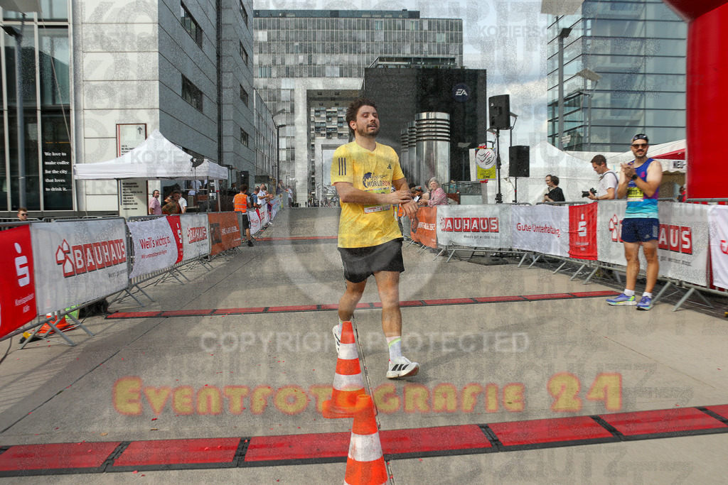 250920_1514_EX1_8599 | Sportfotografie im Rhein-Sieg Kreis, Köln, Bonn, NRW, Rheinland Pfalz, Hessen, etc. Unser Tätigkeitsfeld umfasst den Laufsport vom Volkslauf über den Marathon, Duathlon, Triathon bis zum Ultralauf wie Kölnpfad Ultra oder Schindertrail.