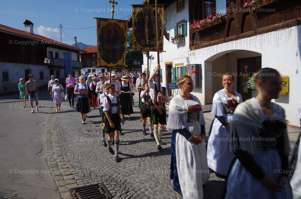 IMGP3548 | fotografiert von Axel PollmannLeonhardi Wallfahrt Benediktbeuern und Murnau, Fronleichnam, Fasching, Landschaft im Loisachtal und Benediktbeuern  - Realisiert mit Pictrs.com