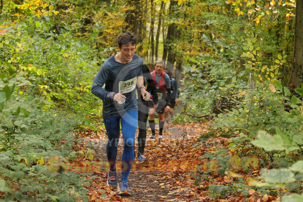 251026_1231_EV4_5182 | Sportfotografie im Rhein-Sieg Kreis, Köln, Bonn, NRW, Rheinland Pfalz, Hessen, etc. Unser Tätigkeitsfeld umfasst den Laufsport vom Volkslauf über den Marathon, Duathlon, Triathon bis zum Ultralauf wie Kölnpfad Ultra oder Schindertrail.