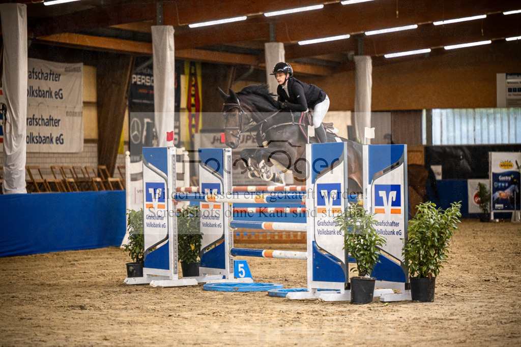 DOS_0271 | Entdecke hochwertige Reitturnierfotos von Foto Oger. Professionell, emotional und authentisch – jetzt Lieblingsmomente im Shop bestellen.Deutschlandweite Turnierfotografie. - Realisiert mit Pictrs.com