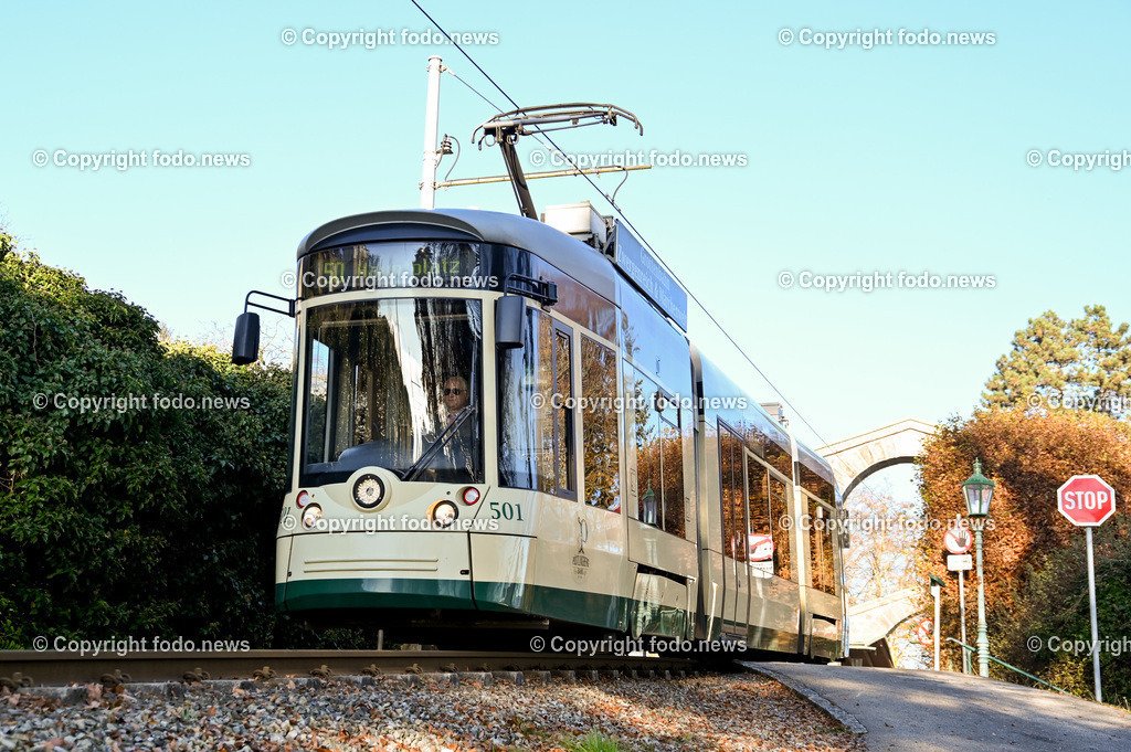 Pöstlingbergbahn_ Strassenbahn_ 13.11.2022-2 | 13.11.2022, Linz, Pöstlingbergbahn, AUT, Strassenbahnhaltestelle, Poestlingbergbahn, Haltestelle, Pöstlingbergbahn, im Bild Pöstlingbergbahn Haltestelle, Bergbahnhof