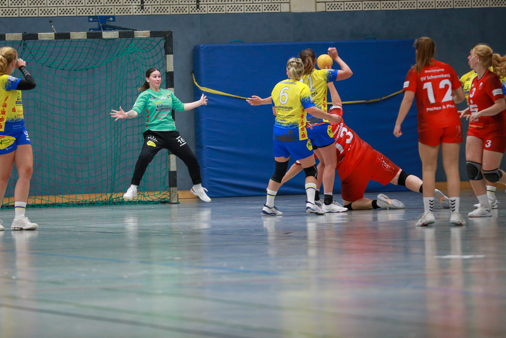 SVN_SvSchermbeck_051024_056 | Bildergalerie von Sport-Ereignissen aber auch von weiteren spannenden Dingen - nicht nur vom Niederrhein. In Anlehnung an den bekannten Spruch von Hanns Dieter Hüsch heißt das Motto: "Niederrhein ist überall".  - Realisiert mit Pictrs.com