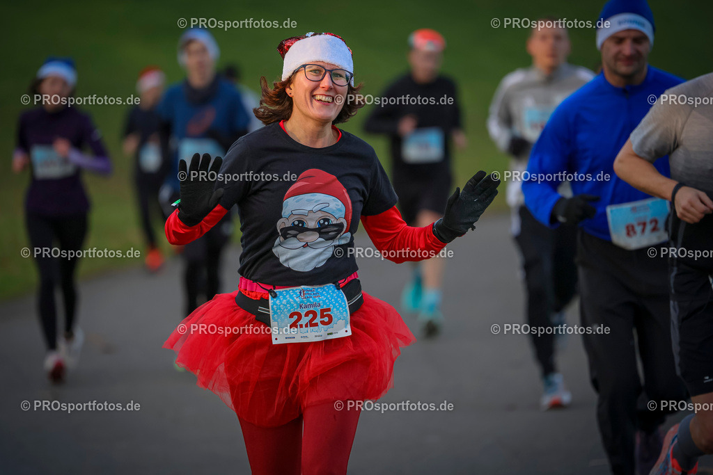 6. Bonner Nikolauslauf; Bonn, 14.12.2025 | Impressionen vom 6. Bonner Nikolauslauf am 14.12.2025 in Bonn (Nordrhein-Westfalen). 