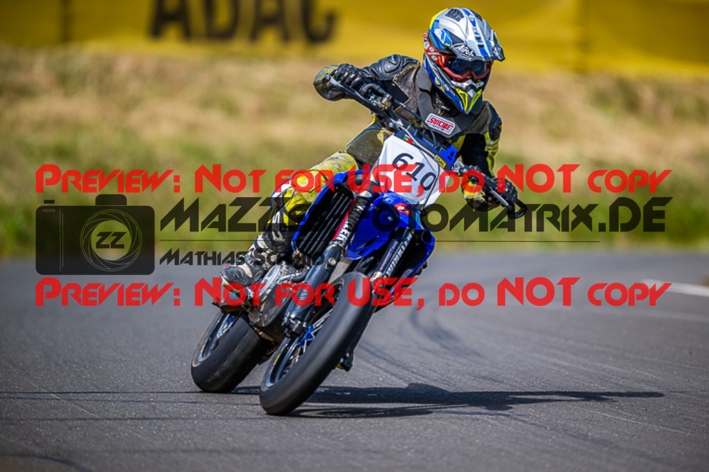 MaZZes_FotoMatrix_220618_5709 | UE40