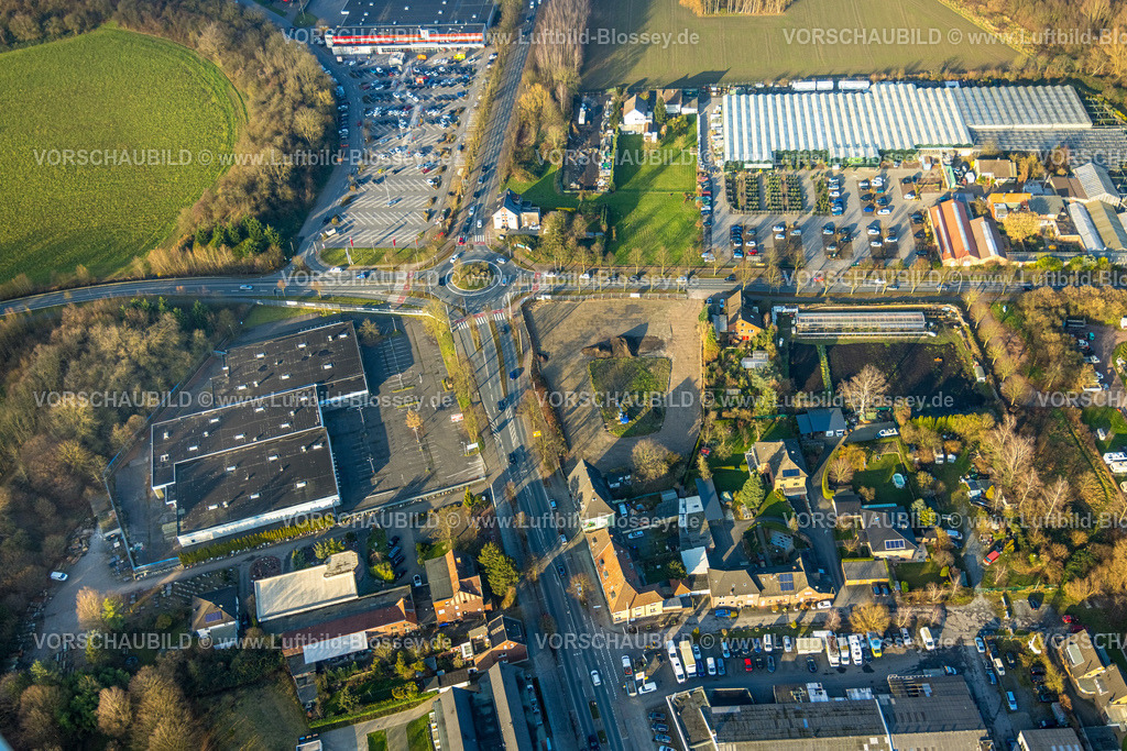 Hamm241200348 | Luftbild, Geplante Gewerbefläche Münsterstraße gegenüber von Kaufland, nördlich vom Gartencenter Bintig, Sachsenring und Kreisverkehr, Stadtbezirk Heessen, Hamm, Ruhrgebiet, Nordrhein-Westfalen, Deutschland