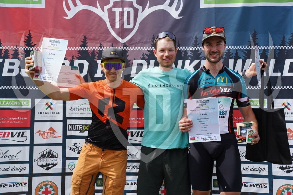 DSC05916 | Fotogalerie der Treibjagd im Dunkelwald - Dein MTB Etappenrennen im Erzgebirge - Realisiert mit Pictrs.com