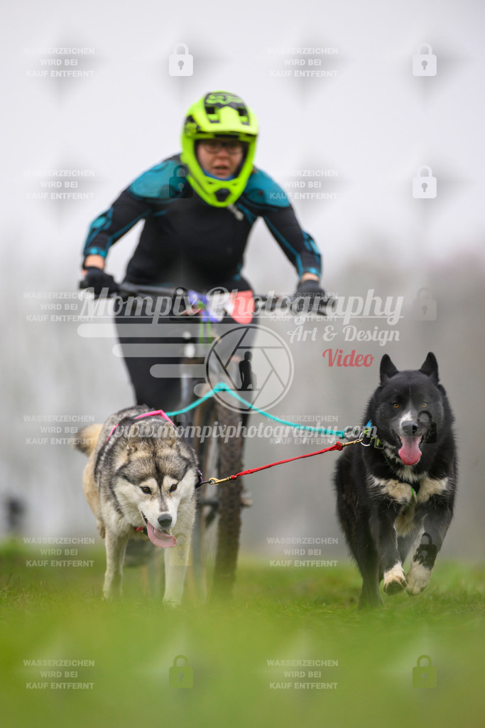 MompixPhotography_CDF2023_FFST_Di_Bike2-42 | PayLife