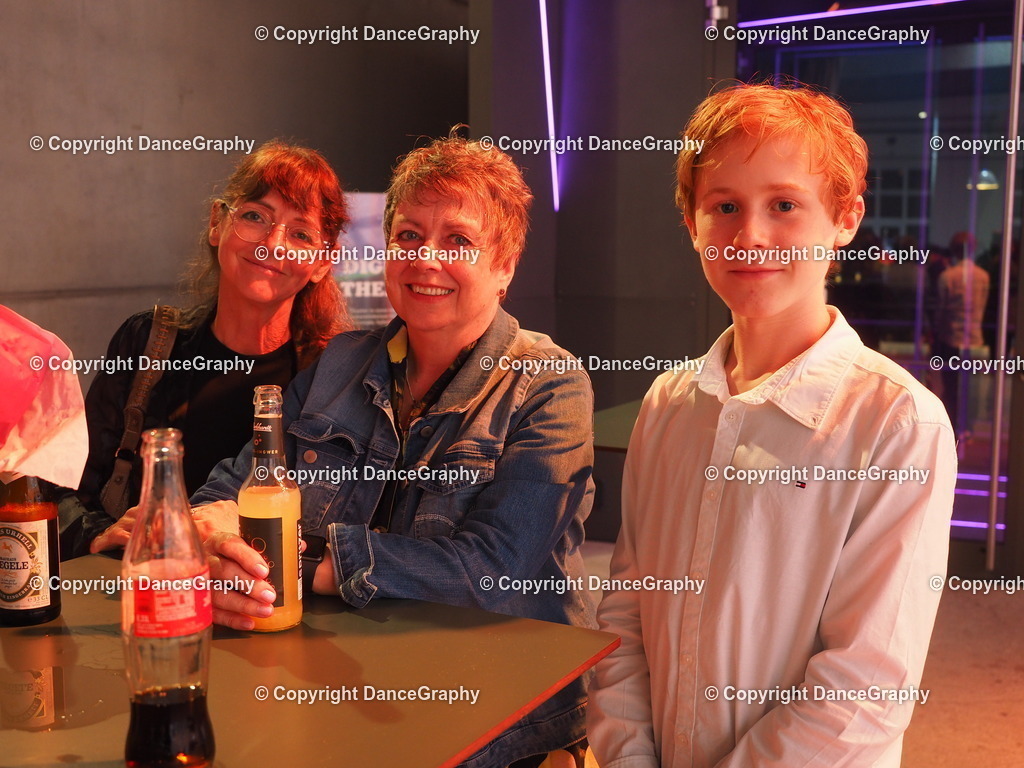 P7261373 | DanceGraphy - Realisiert mit Pictrs.com