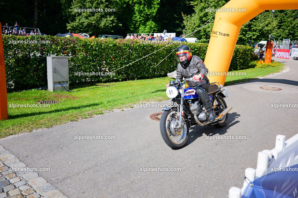 P1025877 | Erleben Sie atemberaubende, hochqualitative Fotos Ihrer Fahrt entlang der malerischen Alpenstraßen. Besuchen Sie alpineshots.com, um professionelle Aufnahmen Ihrer unvergesslichen Reise zu finden und zu kaufen - Realisiert mit Pictrs.com