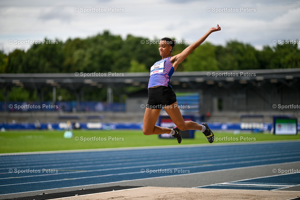 KP1_7026_1 | 21.07.2025, xkaix, Leichtathletik, FISU World University Games 2025 v.l. Cleo May Martin-Evans (Großbritannien) - Realisiert mit Pictrs.com