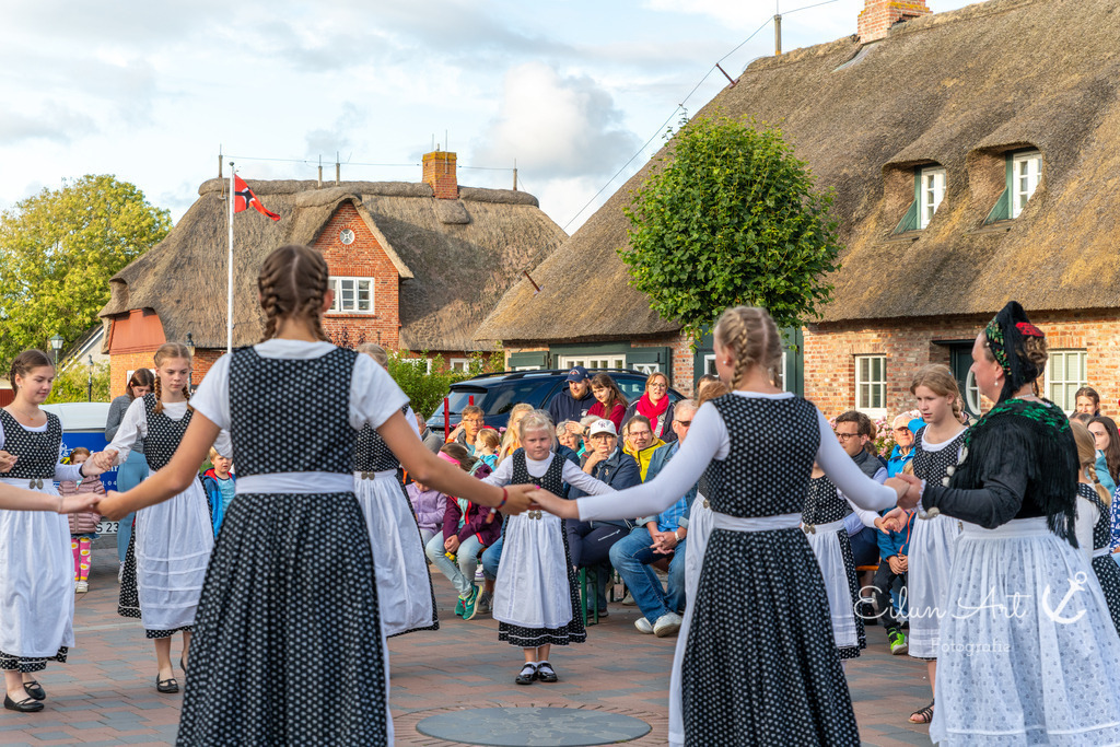 EAF_9200 | Eilun-Art-Fotografie Levke Martens, ihre Fotografin für Immobilien- und Landschaftsfotografie auf Föhr, Föhrer Motive als Poster, Leinwand, hinter Acrylglas oder stelle dir deinen eigenen Monatskalender zusammen, mit nur einem Klick