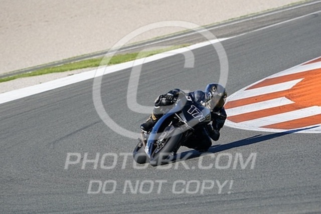 2023_01_04_PBK_23096 | Sportfotografie; SlowMotion; Video; Rennstrecke; Hafeneger; Speer; Racing; RSE; BMW; CBO; Trackday; Motorsportarena; Hockenheimring; Brno; Most; Barcelona; Valencia