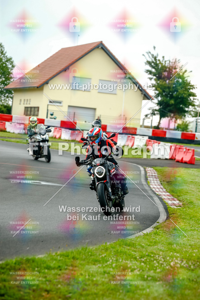VBK-4029 | Hier findet Ihr Bilder von Touristenfahrten auf der Nürburgring Nordschleife oder von anderen Veranstaltungen die ich besucht habe. Viel Spass beim Durch Schauen 