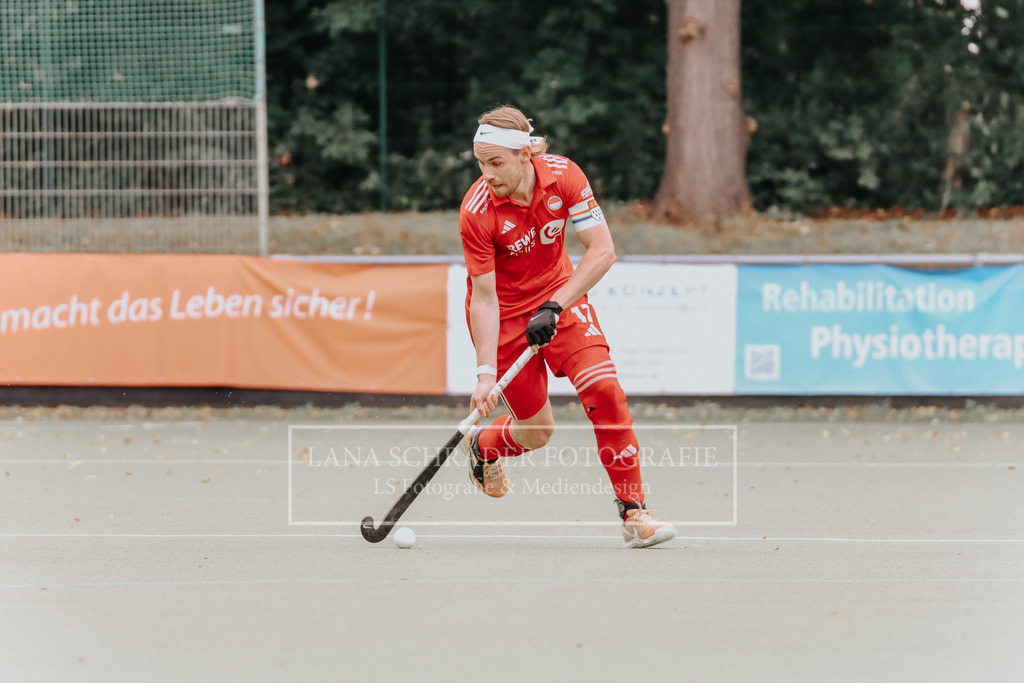 Herren_Bundesliga_02_F_RWK-UHC_21.09.25_Köln (261 von 471) | lanaschraderfotografie - Realisiert mit Pictrs.com