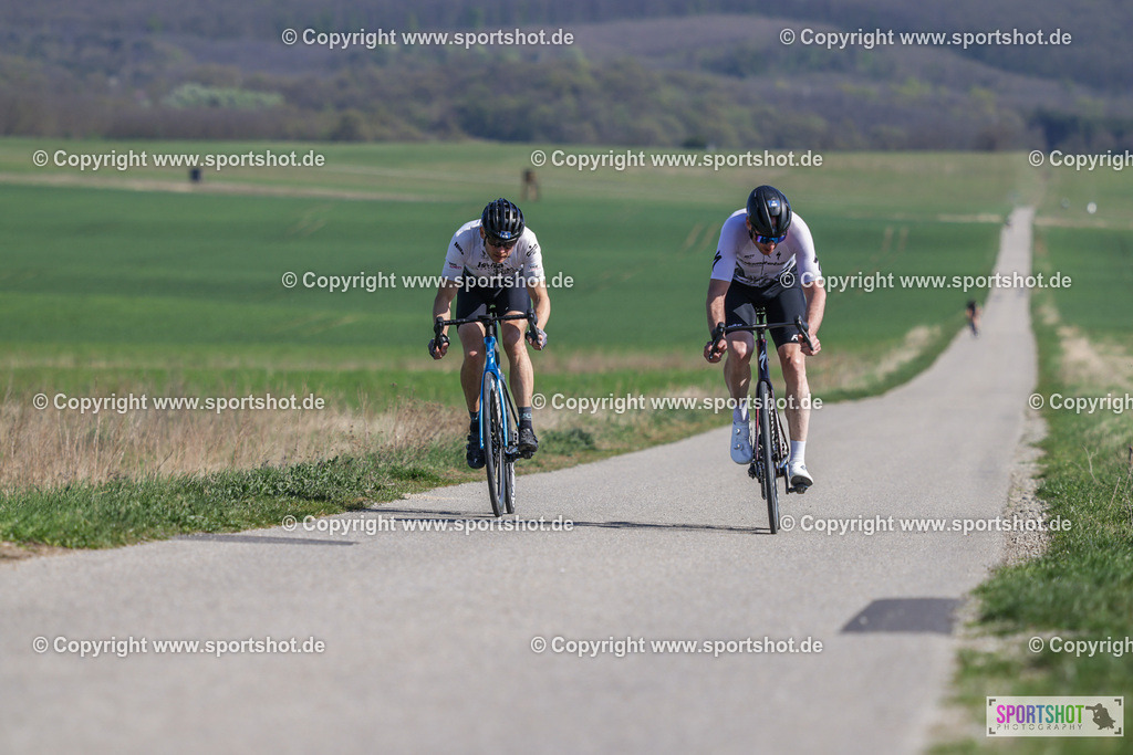 368A3454 | Neusiedlersee Radmarathon 2026@sportshot_your_pictrs #yourpictures#roadtowm2029 #nrm #neusiedlerseeradmarathon #neusiedlersee #neusiedlerseetourismus #burgenland #mörbisch #nrm26 #burgenlandtourismus #voglundco #poweredbyburgenlandtourismus #radsport #rad #marathon #ucigranfondo #visitburgenland #ucigranfondoworldseries