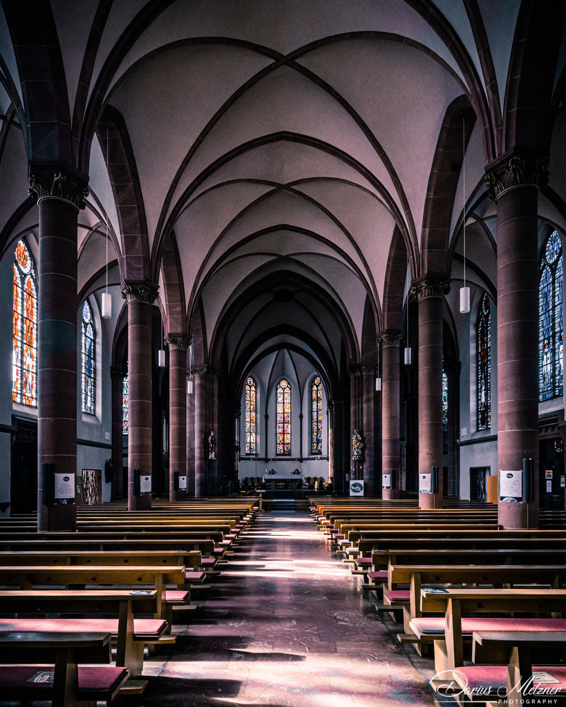 Die  St. Stephan Kirche in Mainz-Gonsenheim | Die katholische St. Stephan Kirche in Mainz-Gonsenheim