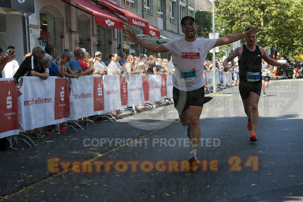 250621_1145_EX1_3945 | Sportfotografie im Rhein-Sieg Kreis, Köln, Bonn, NRW, Rheinland Pfalz, Hessen, etc. Unser Tätigkeitsfeld umfasst den Laufsport vom Volkslauf über den Marathon, Duathlon, Triathon bis zum Ultralauf wie Kölnpfad Ultra oder Schindertrail.