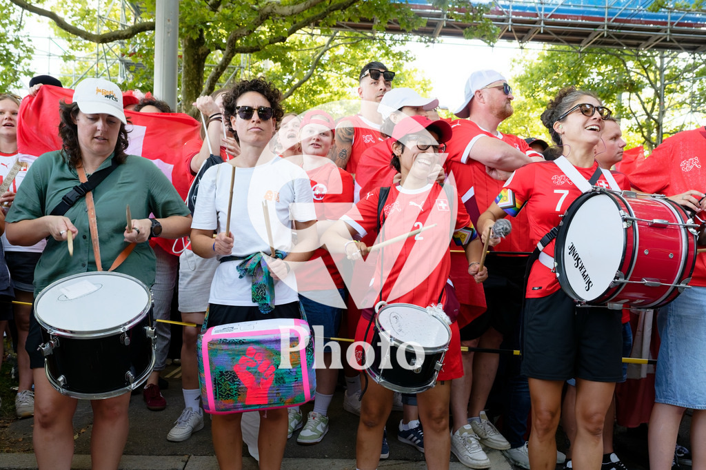 Spain v Switzerland - UEFA Women's EURO 2025 Quarter-Final | BERN, SWITZERLAND - JULY 18: Fans of Switzerland with flags /banner  during the UEFA Women's EURO 2025 Quarter-Final match between Spain v Switzerland at Stadion Wankdorf on July 18, 2025 in Bern, Switzerland. (Photo by Giuseppe Velletri/Sports Press Photo/Getty Images)