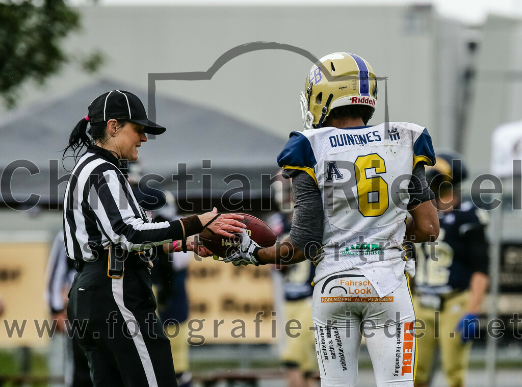 2022-05-29_090_Erding_Bulls_gegen_Nuernberg_Rams | Erding, Deutschland, 29.05.2022:
Fußball, Regionalliga 2022, 5. Spieltag, Erding Bulls gegen Nürnberg Rams, Endergebnis: 10:16

Evidanio Quinones III (Erding Bulls, #6)

Foto: Christian Riedel / fotografie-riedel.net