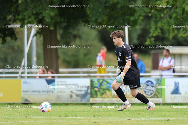 Fußball I Herren I Senioren Landesliga Holstein I 5. Spieltag I SC Rönnau - VfB Lübeck U21 I 23.08.2025.133 | Fyn-Luca Lewinski (1, VfB Lübeck U21) - Realisiert mit Pictrs.com